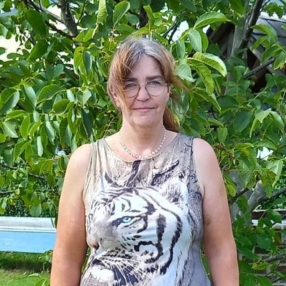 Tine, Babysit in Hamme