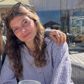 Hanne, Babysit in Schilde