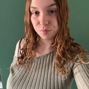 Grace, Babysitter à Ledegem