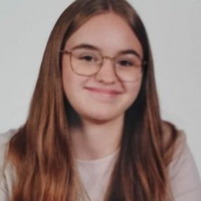 Helena, Babysitter à Landen