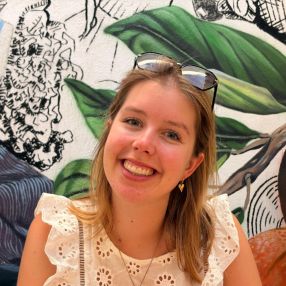 Janne, Babysit in Kortrijk