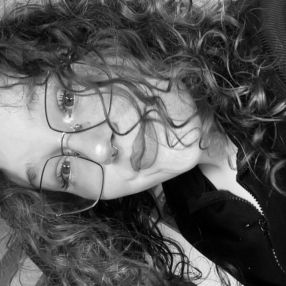 Kathia, Babysit in Virton