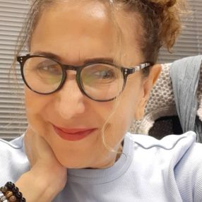 FATIMA, Babysitter à Chapelle-lez-Herlaimont
