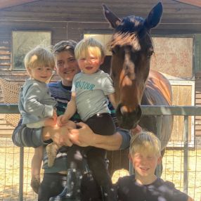 Tom, Family in Oudenaarde