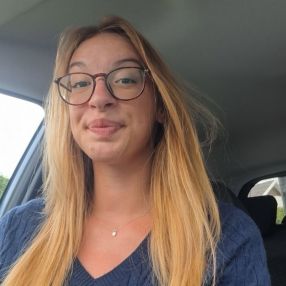 Tessa, Babysitter à Bilzen