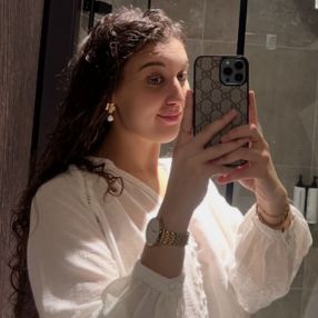 Noor, Babysit in Roeselare