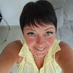 Laetitia, Babysitter à Mettet