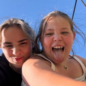 Yanina, Babysit in Zedelgem