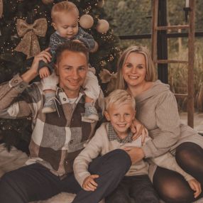 Joëlle, Family in Schoten