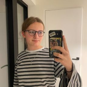 Ilah, Babysitter à Opwijk