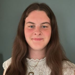 Lotte, Babysitter à Lichtervelde