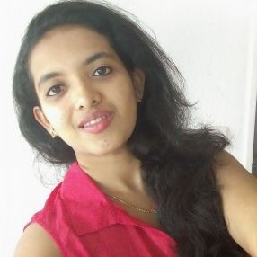 Pooja, Gezin in Leuven