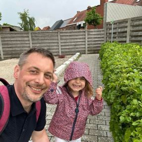 Koen, Gezin in Staden