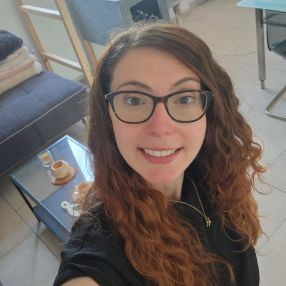 Cassandra, Babysit in 's Gravenbrakel
