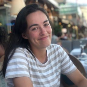 Jetske, Babysitter à Lille