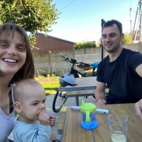 Babette, Gezin in Lochristi