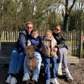 Delphine, Family in Hasselt