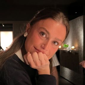 Louise, Babysitter à Brussel