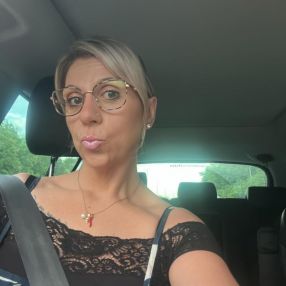 Feli, Babysitter à Charleroi
