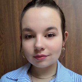 Dagny, Babysit in Lierde