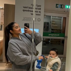 Shahana, Babysitter à Kortrijk