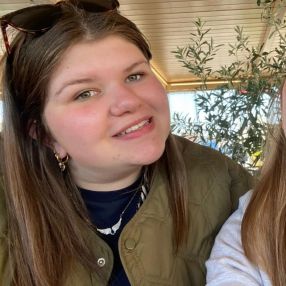 Tess, Babysit in Hoogstraten