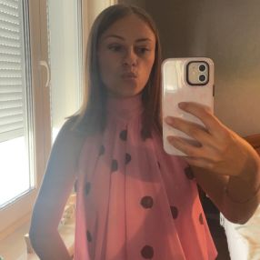 Janina, Babysitter à Landen