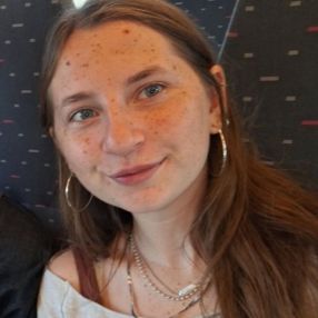 Mette, Babysit in Herent
