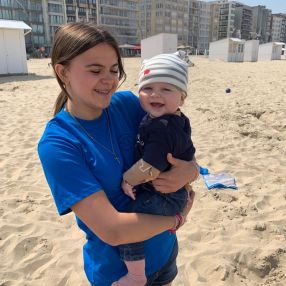 Elina, Babysit in Bevekom