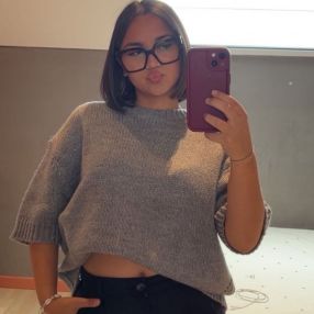 Mya, Babysitter à Saint-Ghislain