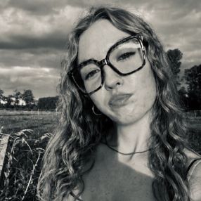 Elise, Babysitter à Opwijk