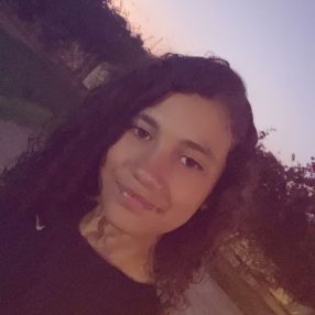 Yasmine, Babysit in Lanaken