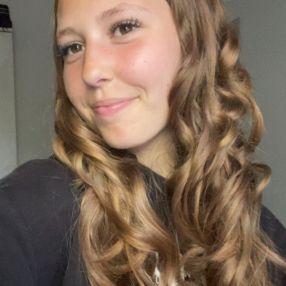 Jolien, Babysit in Aartselaar