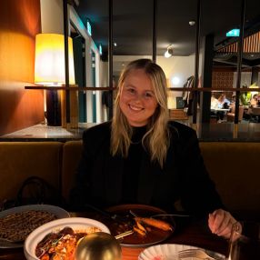 Laura, Babysit in Gent