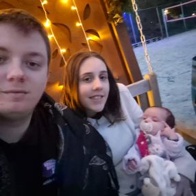 Johnny, Family in Boussu