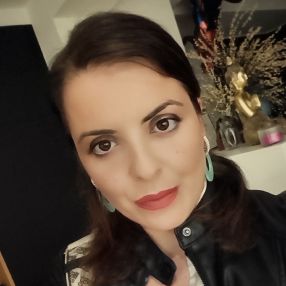 Mariafrancesca, Babysit in Geel