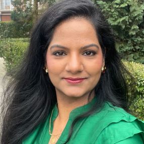 Jyoti, Babysit in Sint-Pieters-Woluwe