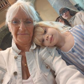 Béatrice, Babysit in La Louvière