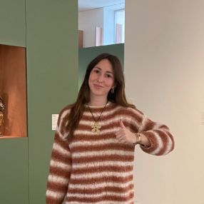 Hanne, Babysitter à Paal