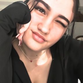 Nicoleta, Babysitter à Zaventem