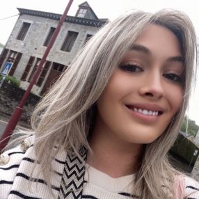 Alizee, Babysitter à Comblain-au-Pont