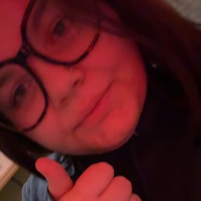 Yentl, Babysitter in Bornem