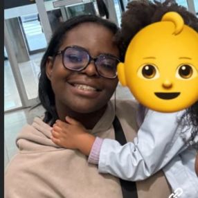 Ellyana, Babysit in Schaarbeek