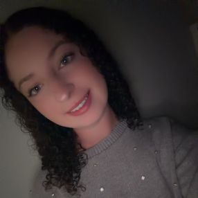 Sandra, Babysitter à Farciennes