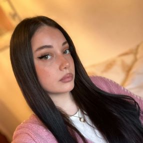 Mechtieva, Babysit in Overijse