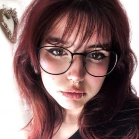 Clarissa, Babysitter à Fontaine-l'Évêque