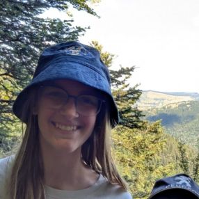 Isaline, Babysitter à Chaumont-Gistoux