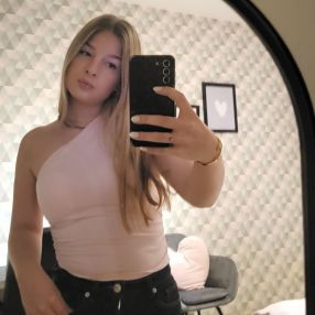 Helena, Babysitter in Oud-Turnhout