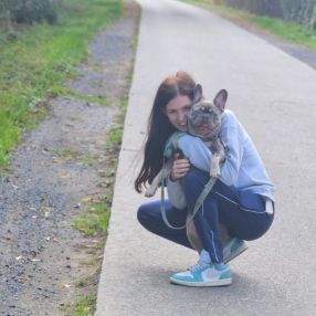 Zita, Babysitter in Bornem
