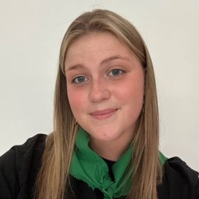 Liene, Babysitter à Laakdal